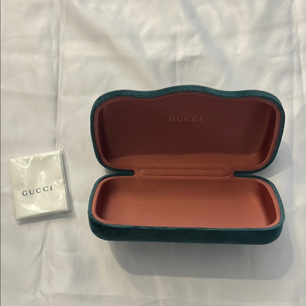 Gucci Green Sunglasses Case with Textured Finish